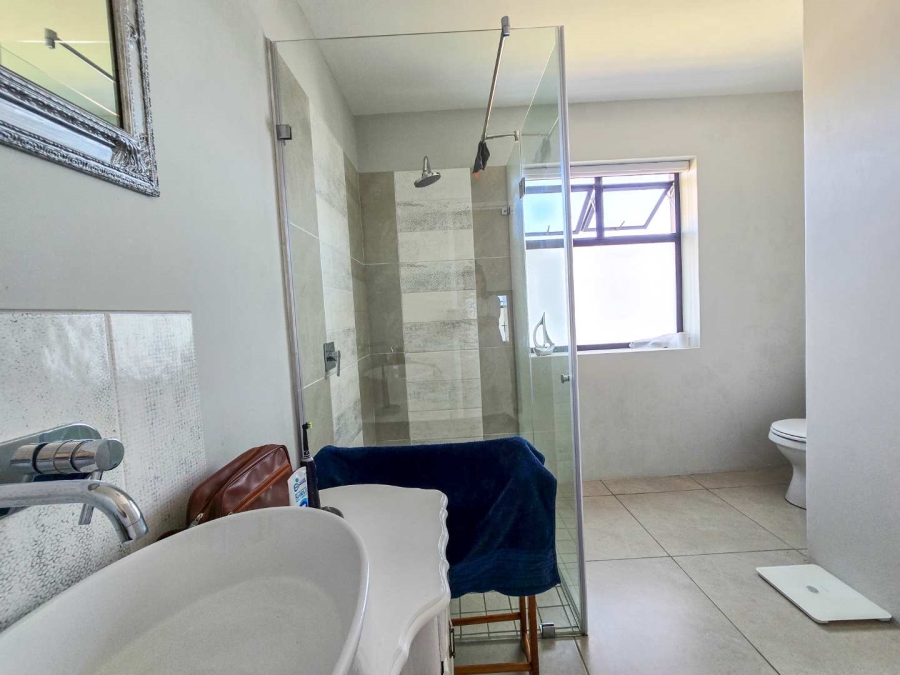 3 Bedroom Property for Sale in Stilbaai Oos Western Cape